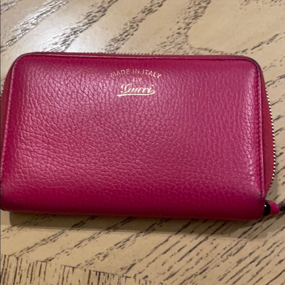 Gucci wallet